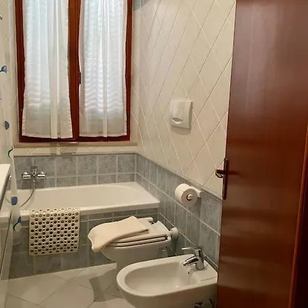 Apartmán Casa Lucietta, 30 Mt Dal Mare E Posto Auto Privato Marciana Marina (Isola d'Elba)