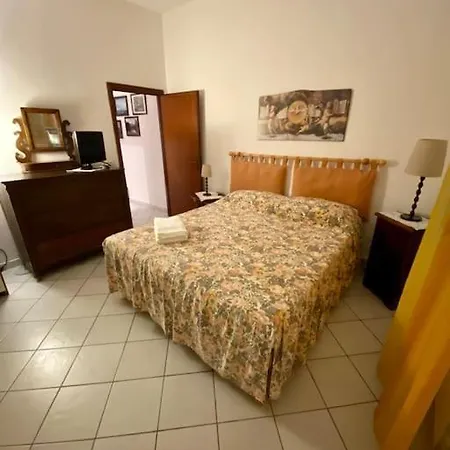 Casa Lucietta, 30 Mt Dal Mare E Posto Auto Privato * Marciana Marina