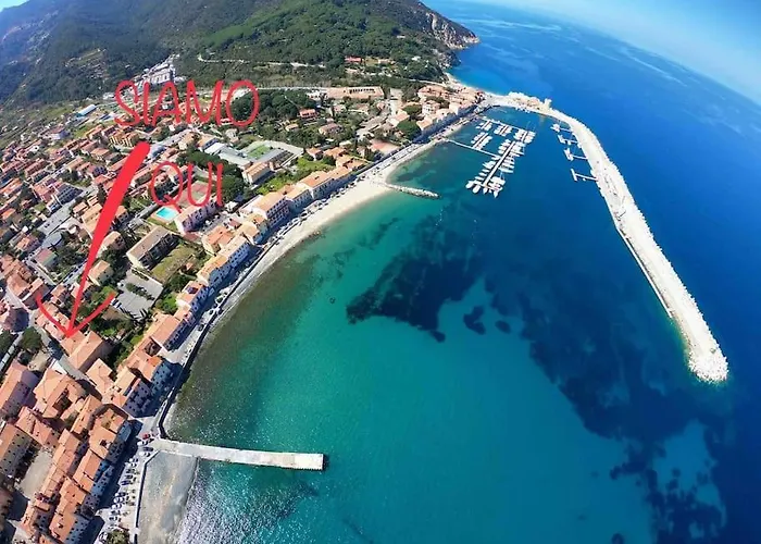 Casa Lucietta, 30 Mt Dal Mare E Posto Auto Privato Apartment *