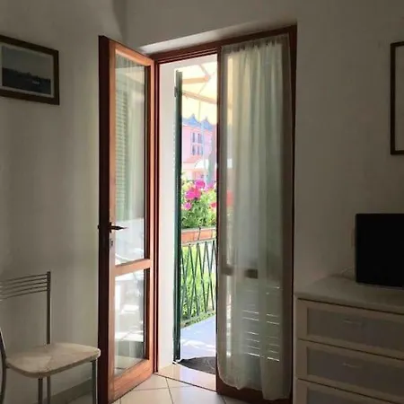 Casa Lucietta, 30 Mt Dal Mare E Posto Auto Privato 마르시아나마리나