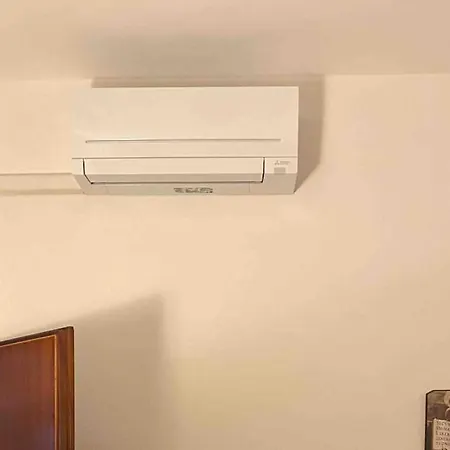 아파트 Casa Lucietta, 30 Mt Dal Mare E Posto Auto Privato 마르시아나마리나